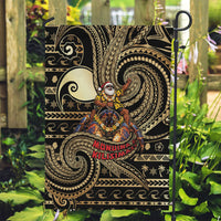 Niue Christmas Garden Flag Santa Riding Coconut Crab