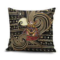 Niue Christmas Pillow Cover Santa Riding Coconut Crab DT05 Gold - Polynesian Pride