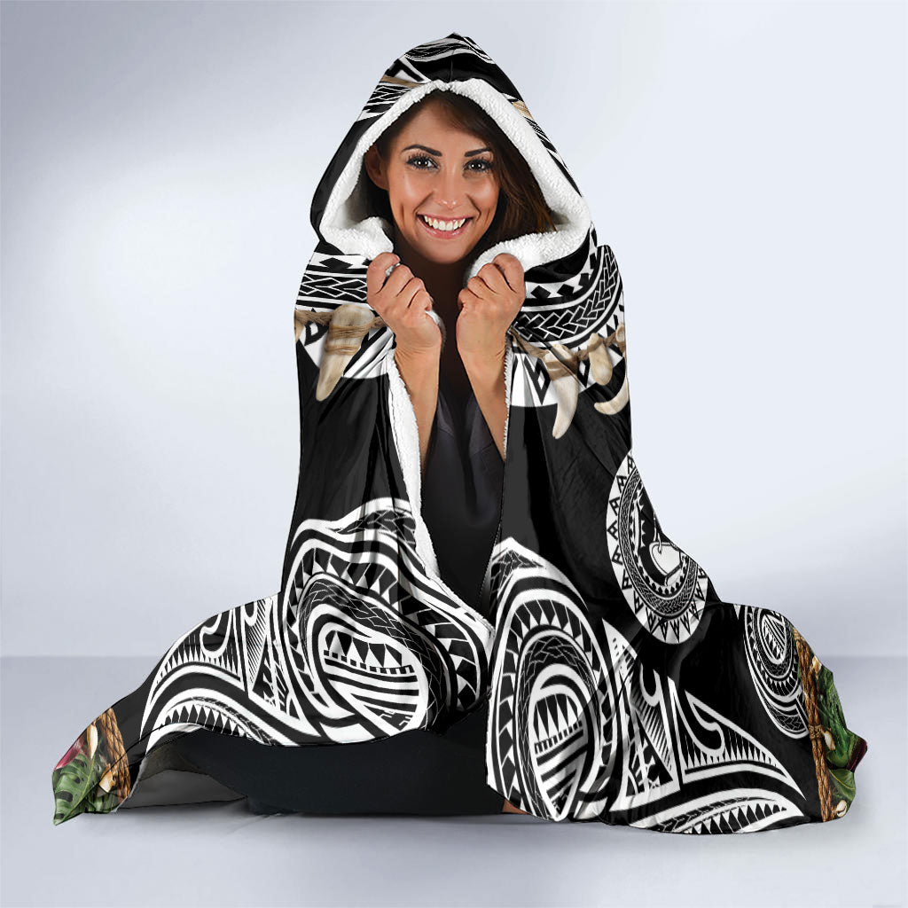 Polynesia Maui Black Tattoo Inspired Hooded Blanket Tropical Leaf Skirt Costume DT05 - Polynesian Pride