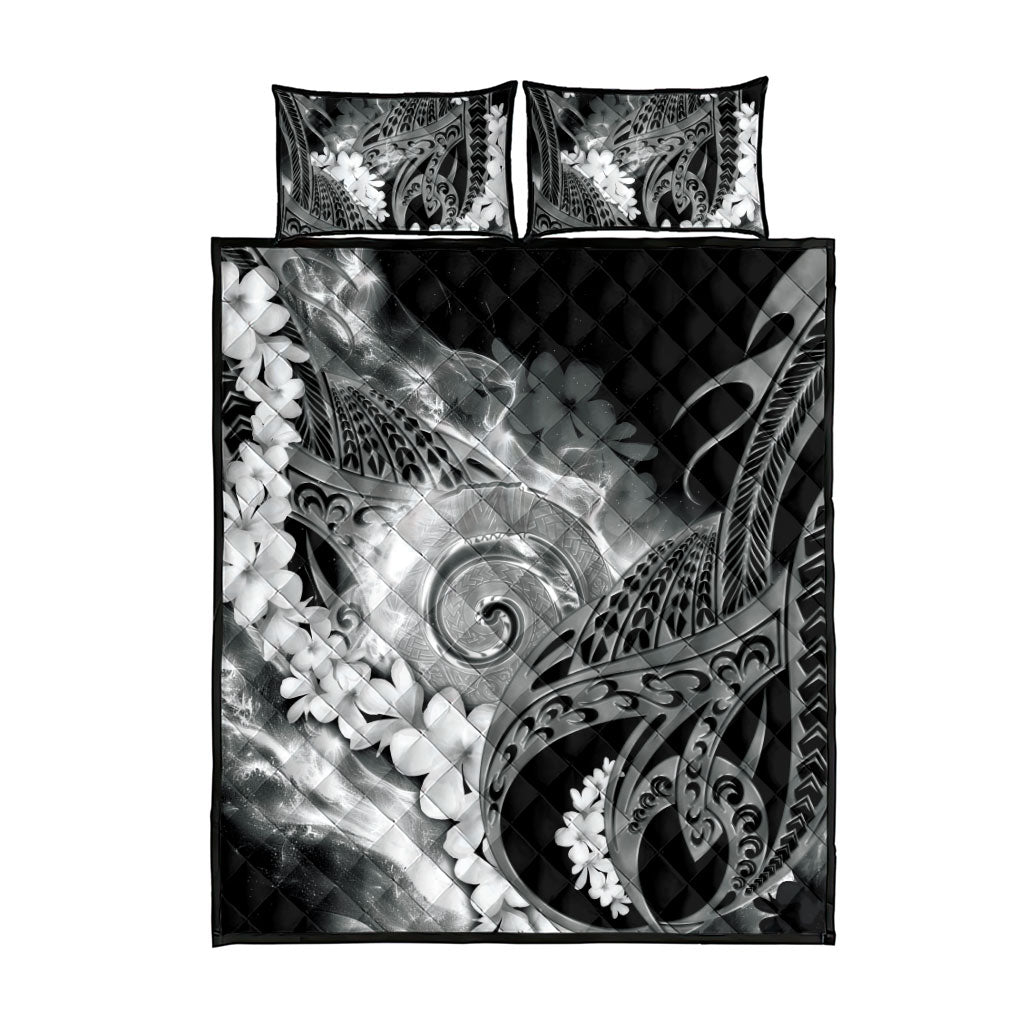 Piko Hawaiian Quilt Bed Set Monochrome Galaxy Spiral Plumeria Tribal Patterns