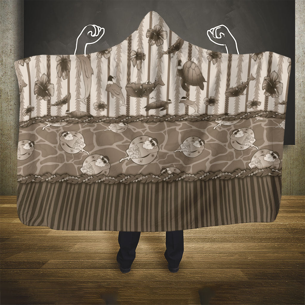 Hawaii Christmas In July Hooded Blanket Beige Mele Kalikimaka Sea Animals DT05 - Polynesian Pride