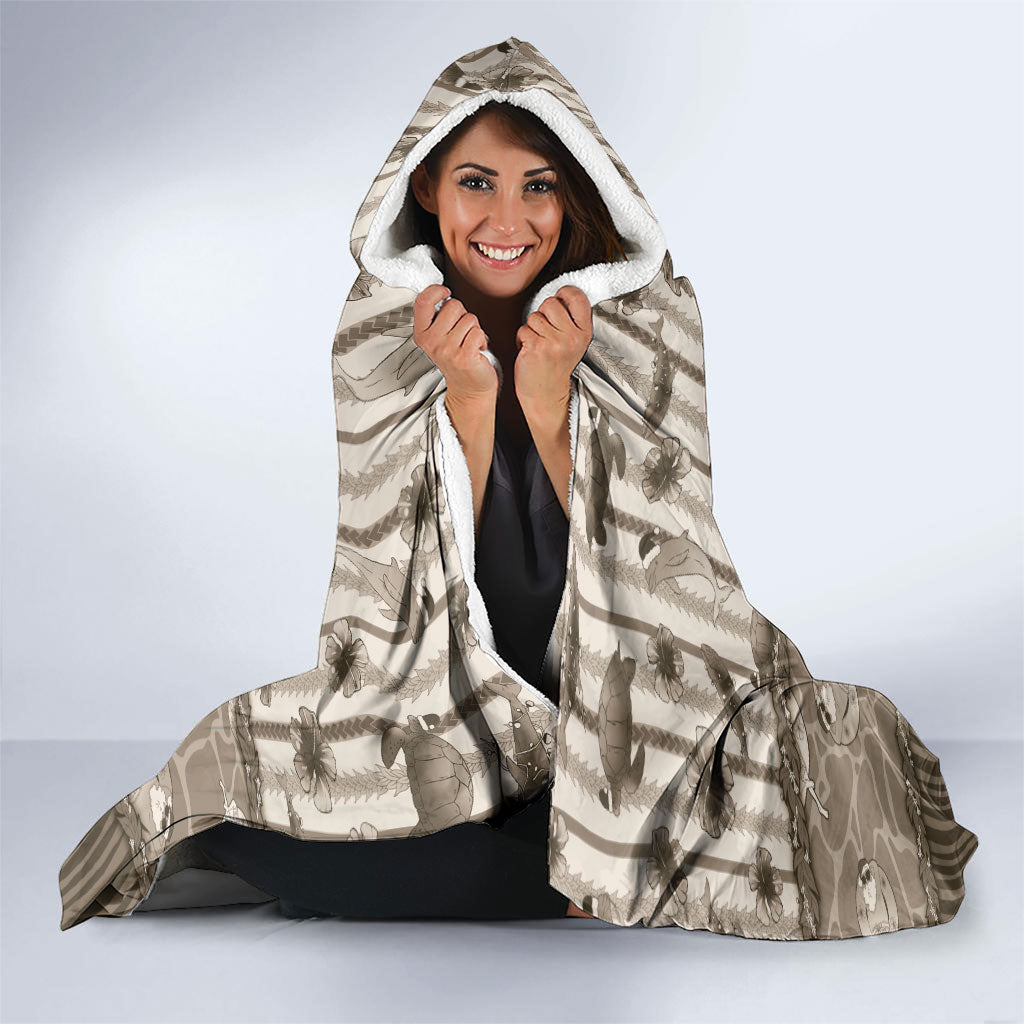 Hawaii Christmas In July Hooded Blanket Beige Mele Kalikimaka Sea Animals DT05 - Polynesian Pride