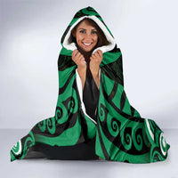 Aotearoa Ngai Tahu Hooded Blanket Maori Pattern New Zealand - Polynesian Pride