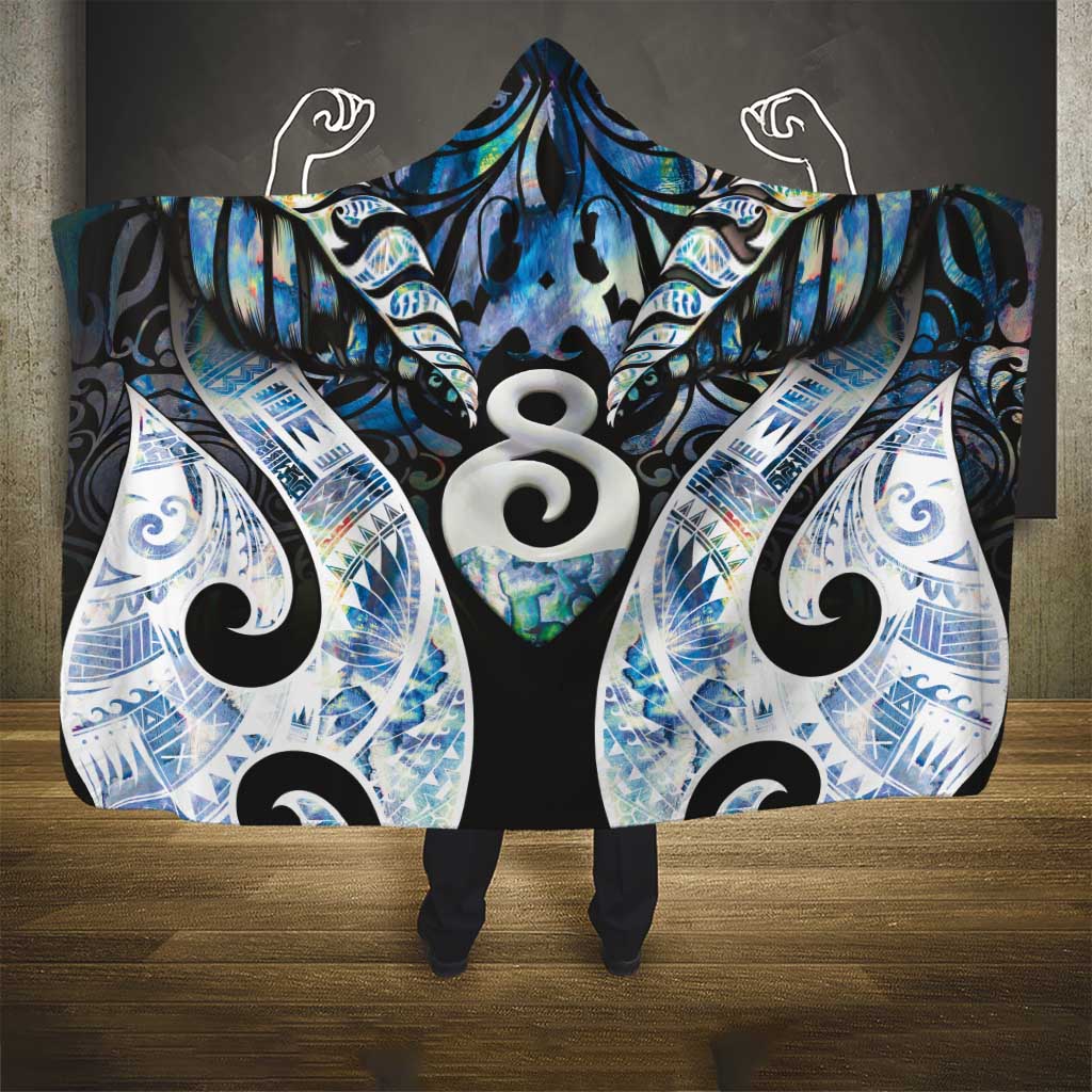 New Zealand Aotearoa Hooded Blanket Pikorua Single Twist Green Paua Shell