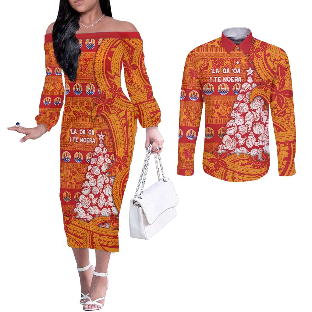 French Polynesia Christmas Couples Matching Off The Shoulder Long Sleeve Dress and Long Sleeve Button Shirt Seashell Xmas Tree Tribal Waves - Polynesian Pride