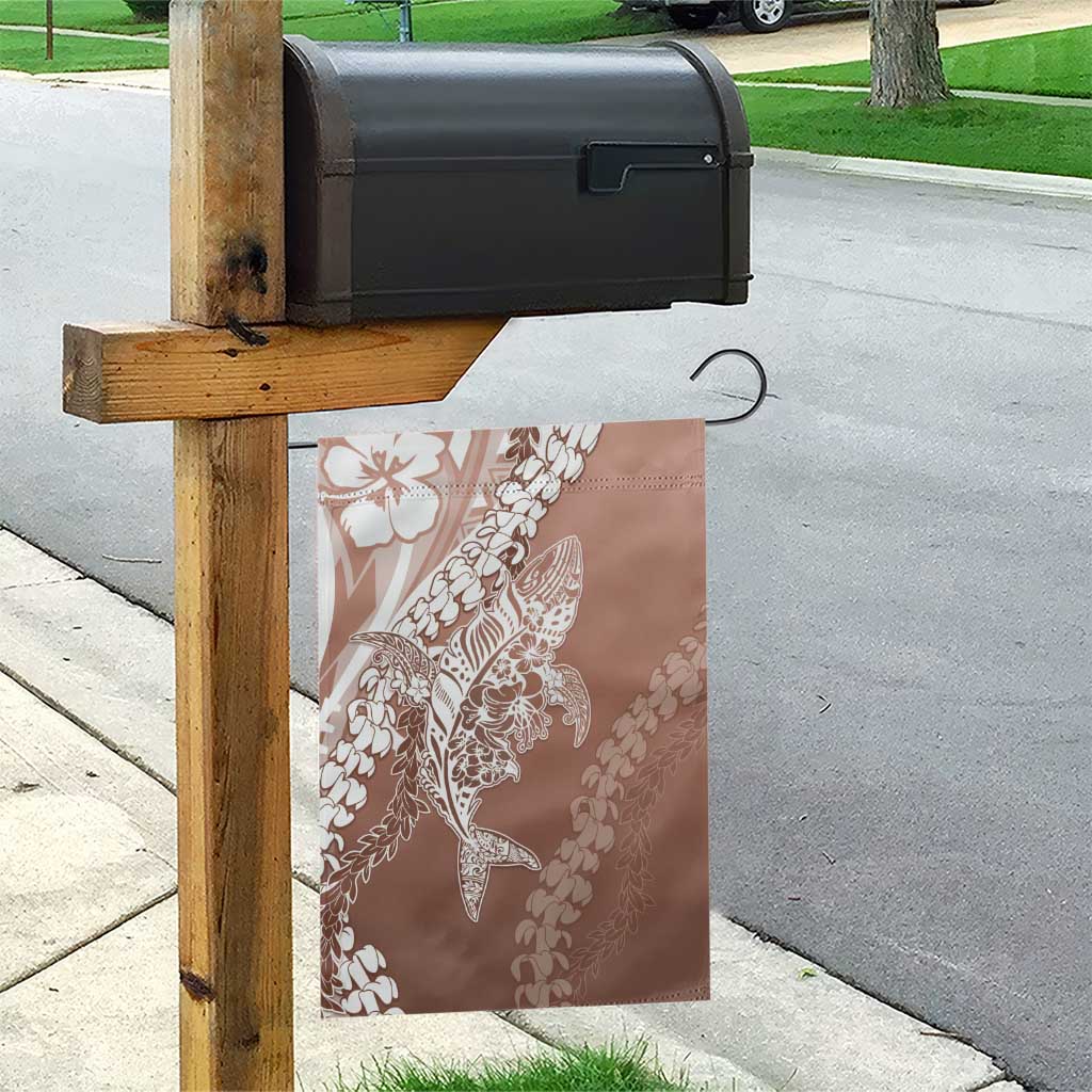 Hawaii Puakenikeni And Maile Lei Garden Flag Brown Polynesian Shark Tattoo DT05