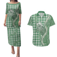 Green Hawaii Palaka Cowboy Turtle Couples Matching Puletasi and Hawaiian Shirt Hawaiian Paniolo Puakenikeni Maile Lei - Polynesian Pride