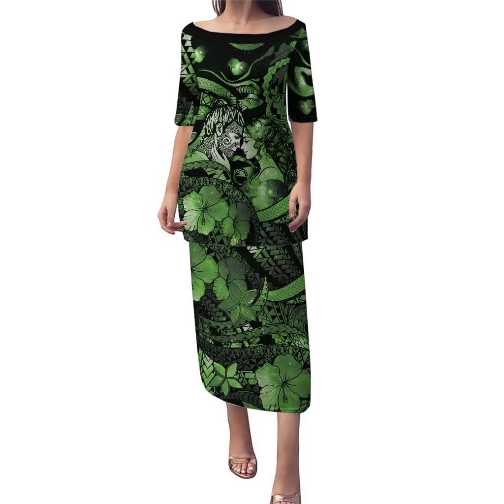 Personalised Maori Romantic Valentine Family Matching Puletasi and Hawaiian Shirt The Hongi Kiss Green Galaxy DT05 Mom's Dress Green - Polynesian Pride