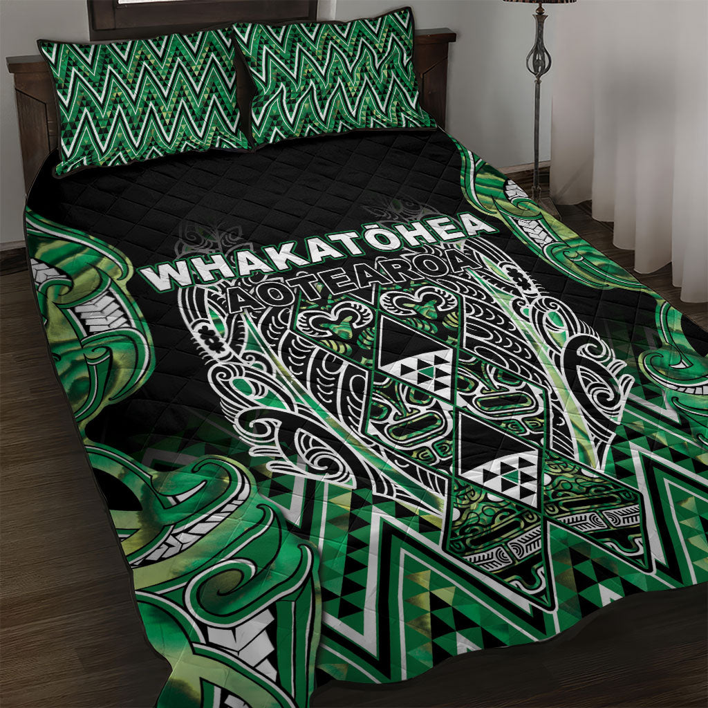 Aotearoa Whakatohea Quilt Bed Set Maori Tribal Green Abalone Paua Shell Pattern
