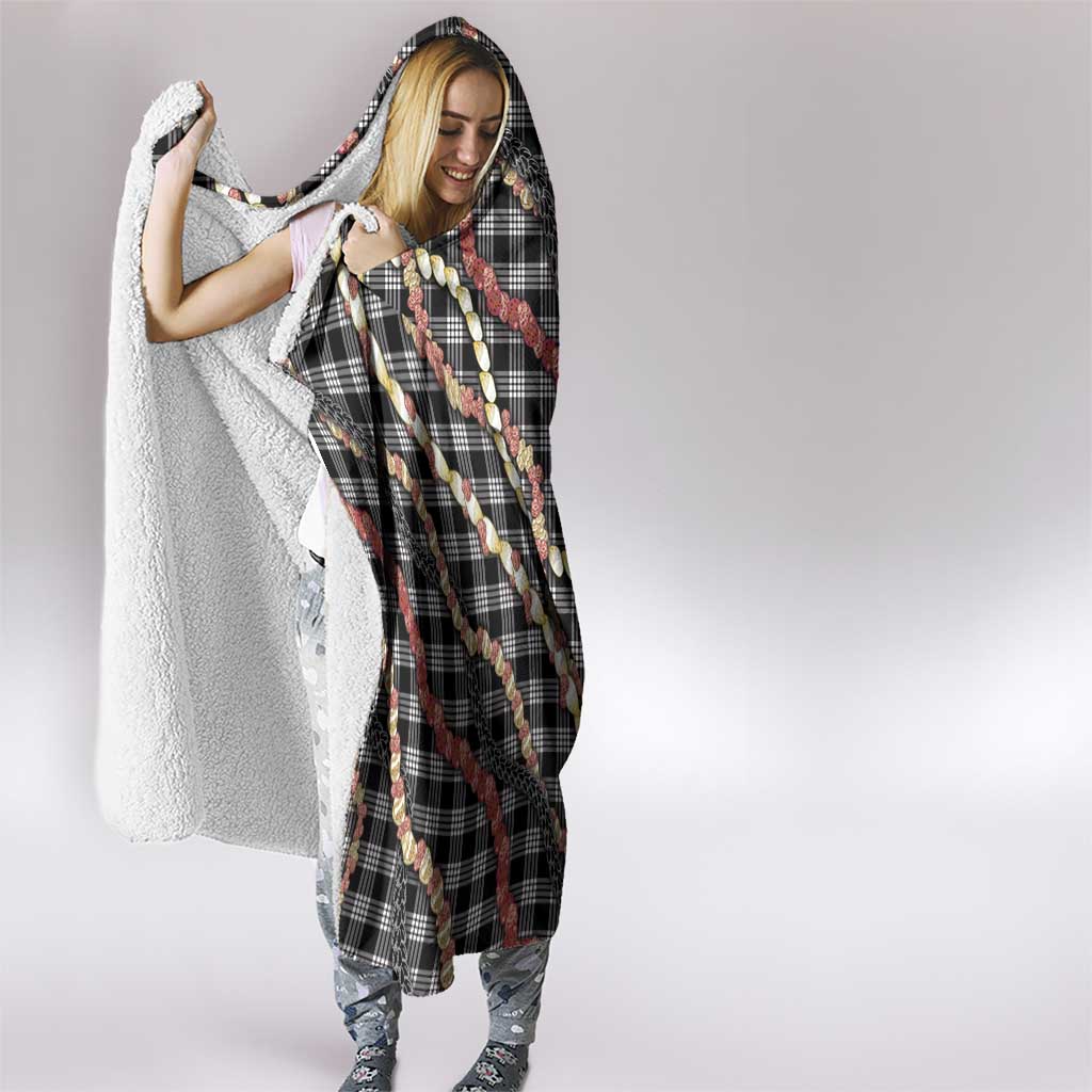 Hawaii Palaka Niihau Shell Lei Hooded Blanket Tropical Island Plaid Patterns