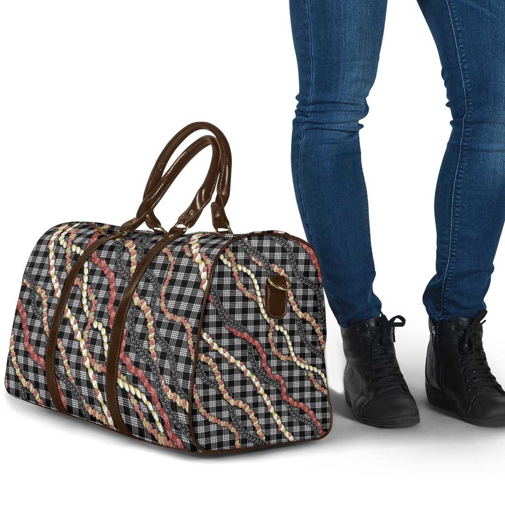 Hawaii Palaka Niihau Shell Lei Travel Bag Tropical Island Plaid Patterns