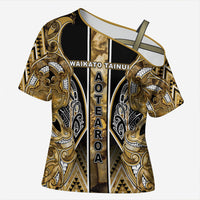 Aotearoa Waikato Tainui Cross Shoulder Shirt Maori Light Gold Tribal Paua Shell Pattern DT05 Female Yellow - Polynesian Pride