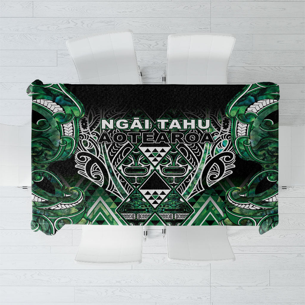 Aotearoa Ngai Tahu Tablecloth Maori Tribal Dark Green Paua Shell Pattern DT05 Green - Polynesian Pride