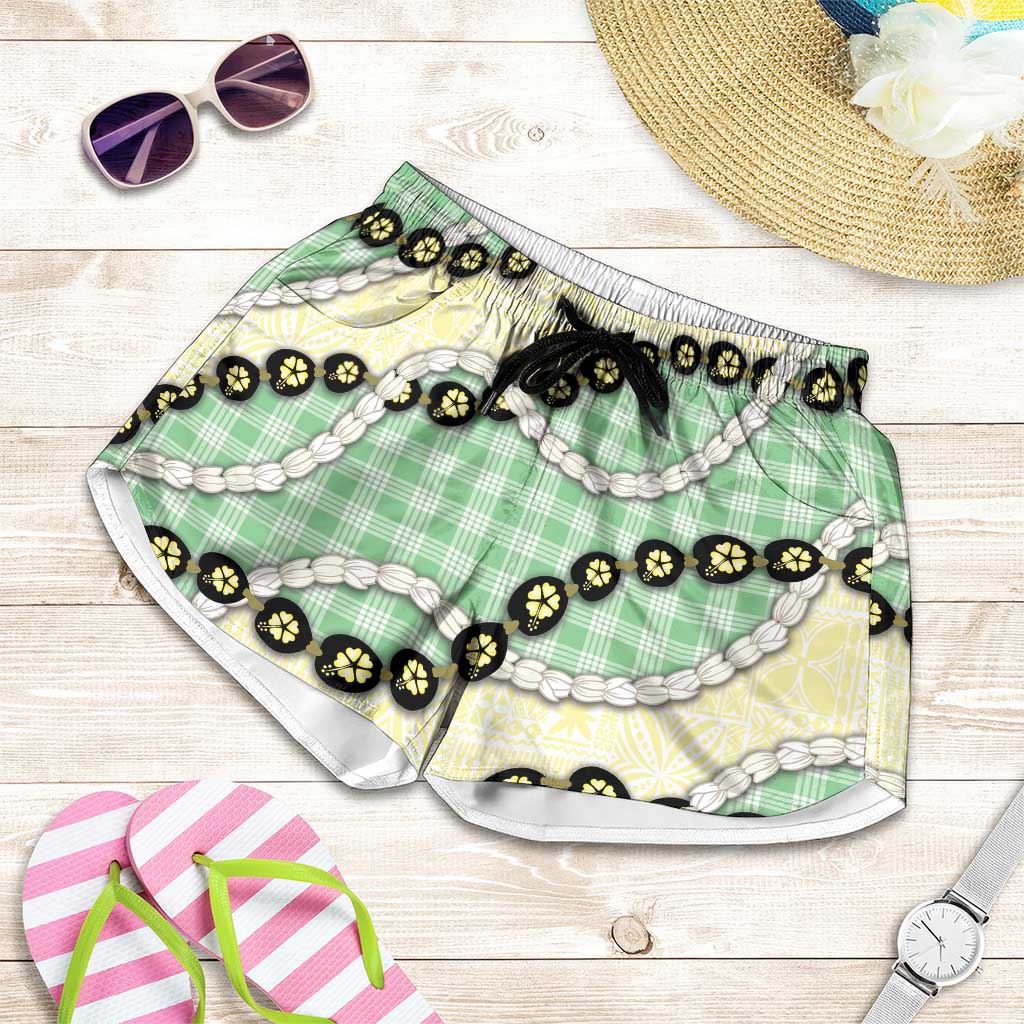 Green Palaka Hawaii Shorts for Women Kukui Nut Pikake Lei Hawaiian Tapa Pattern - Polynesian Pride