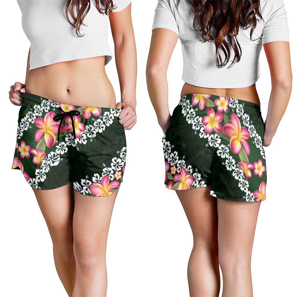 Green Polynesia Shorts for Women Plumeria With Hibiscus Pattern Tropical Vibes - Polynesian Pride