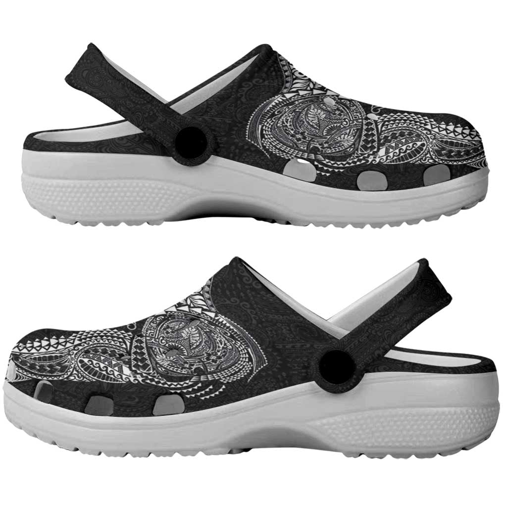 Hawaiian Manta Ray Tribal Clogs Shoes Polynesian Art Motifs Black Color