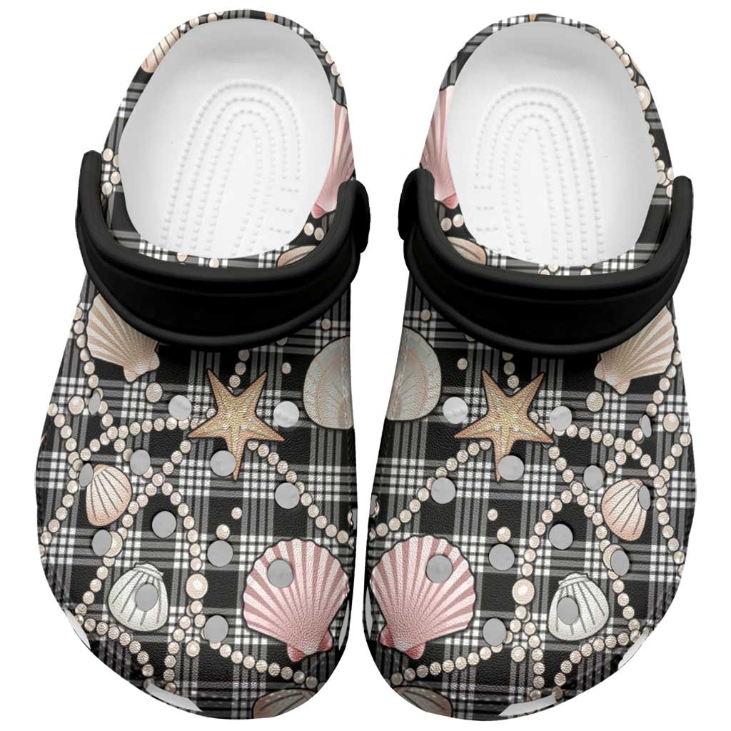 Hawaiian Ocean Seashells Clogs Shoes Black Palaka Pattern