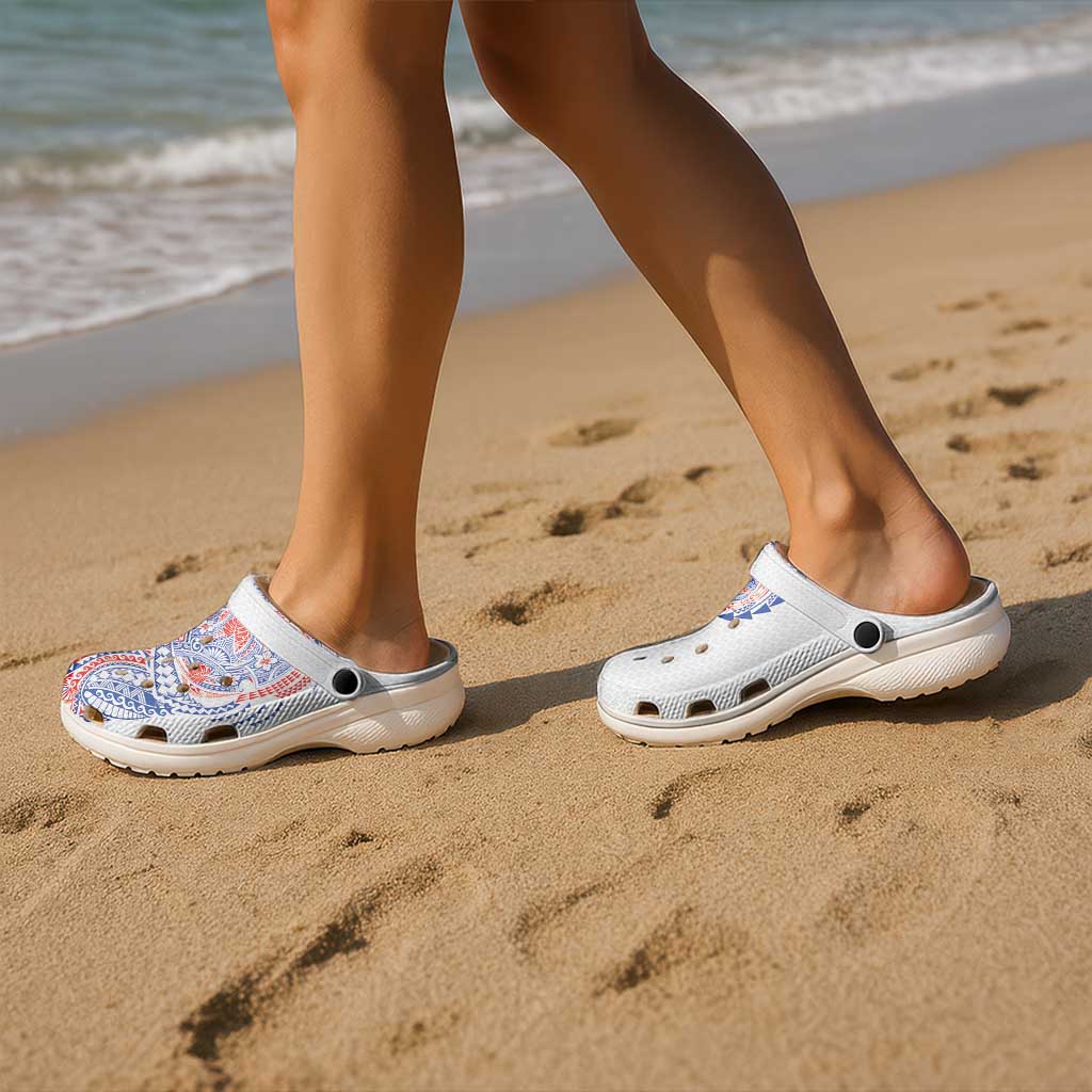 Hawaiian Traditional Tattoos Clogs Shoes Kakau Tribal Tropical Plant Motif Hawaii Flag Color Inspired LT03 - Polynesian Pride