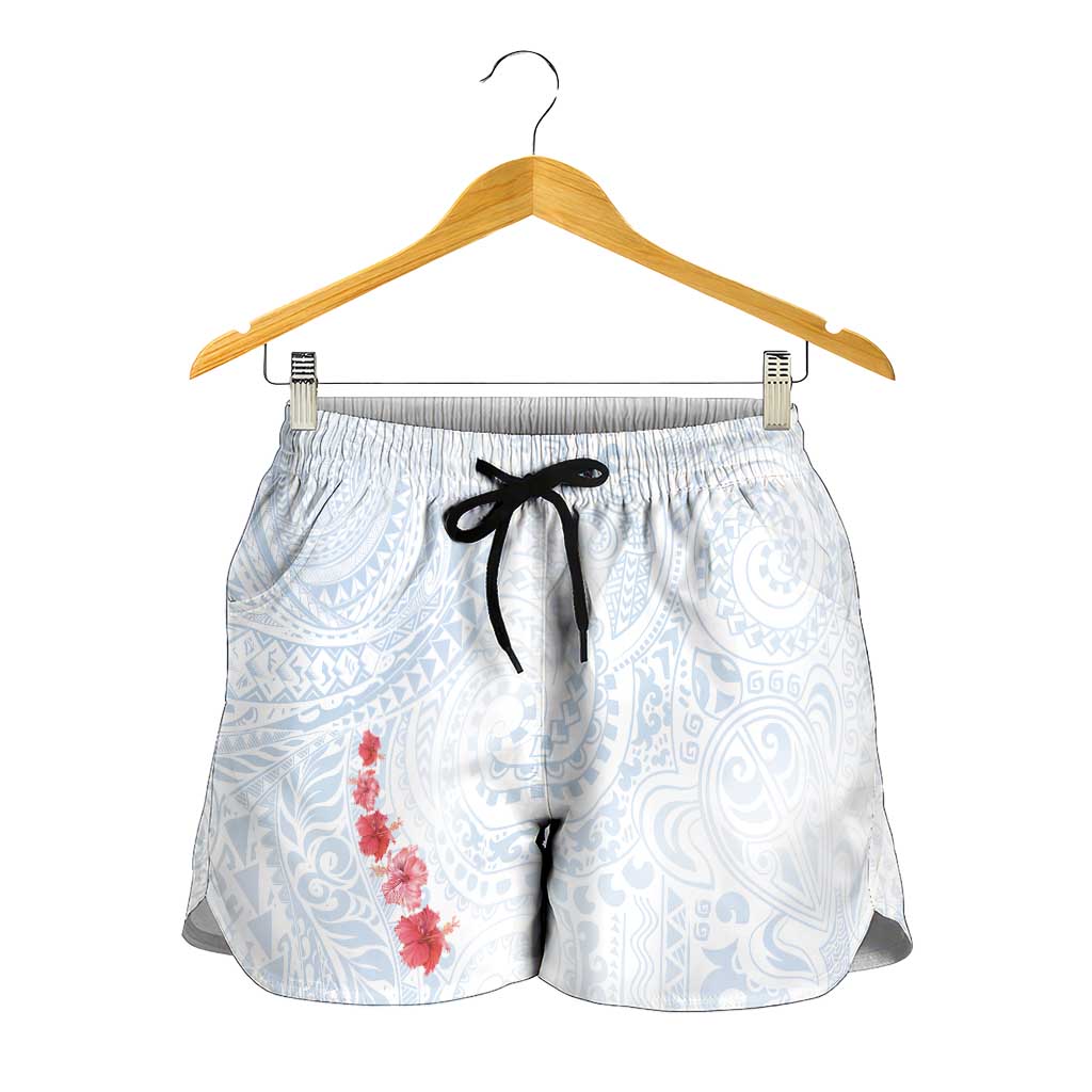 Hawaiian Tribal Tattoo and Hibiscus Shorts for Women Polynesian Pattern Airy White Blue Cloud