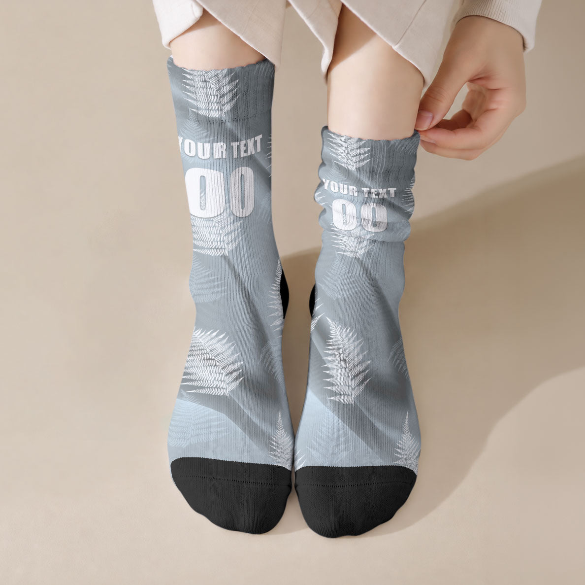 Custom Rugby New Zealand 2026 Crew Socks The Fern Go Champions LT01 Crew Socks Grey - Polynesian Pride