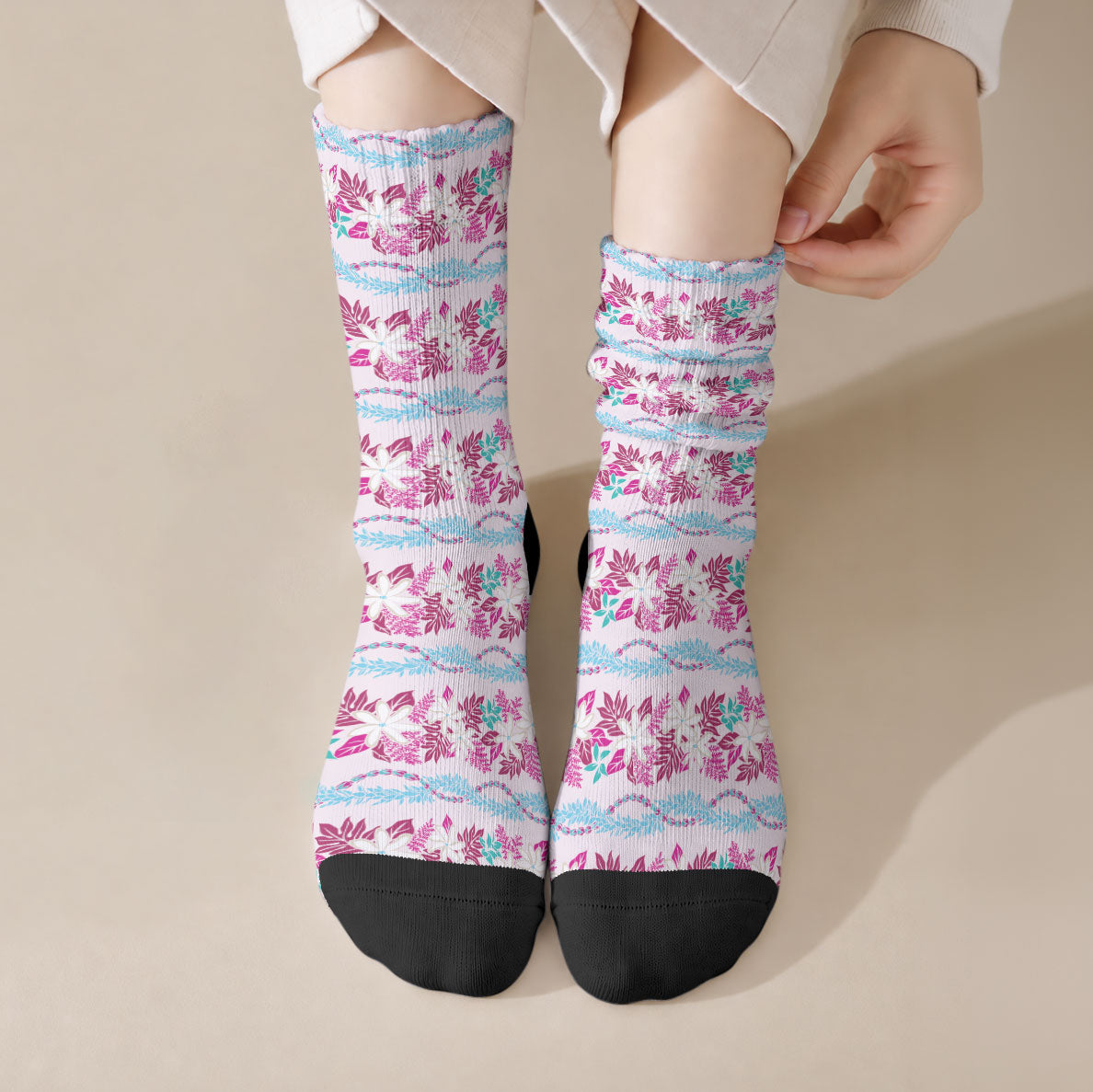 Monstera Tiare Plumeria Lei Pattern Crew Socks Pink Version LT01 Crew Socks Pink - Polynesian Pride