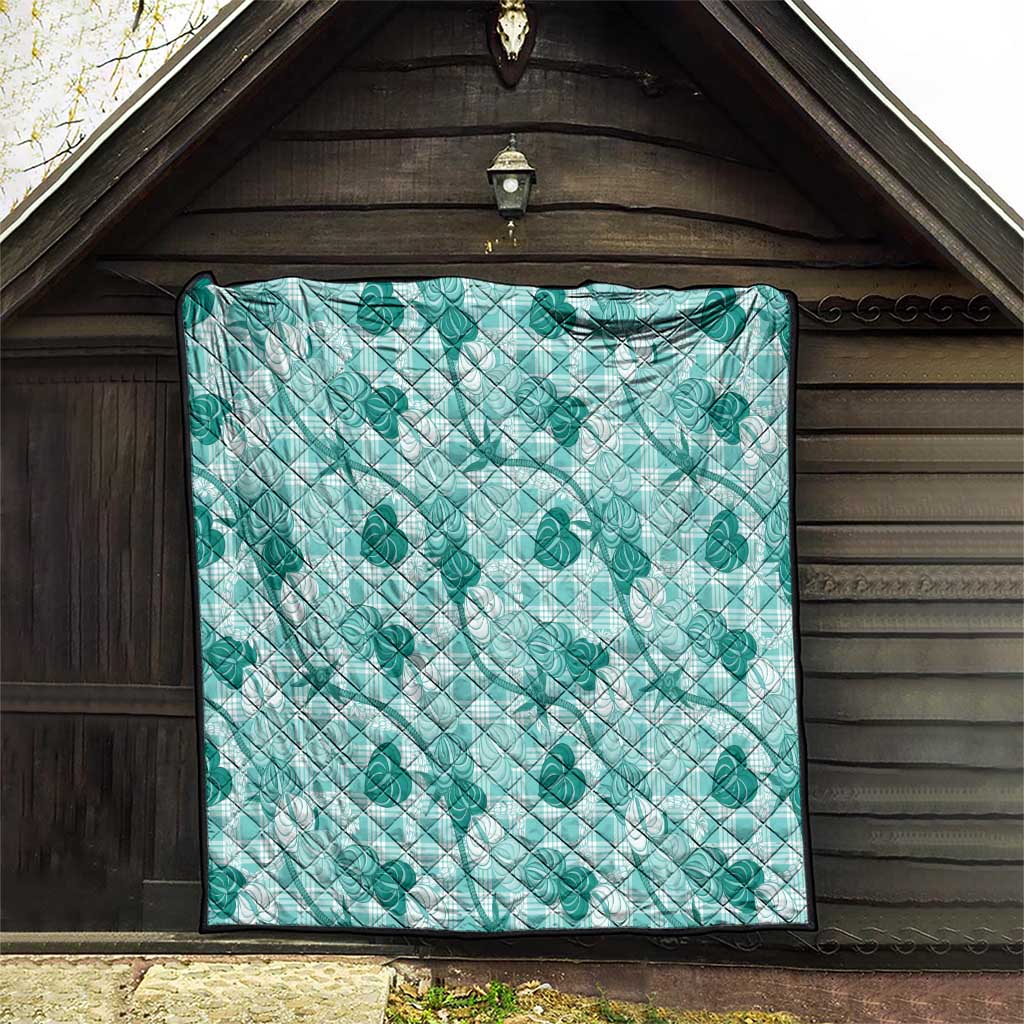 Anthurium Pikake Ti Leaf Palaka Quilt Turquoise Version