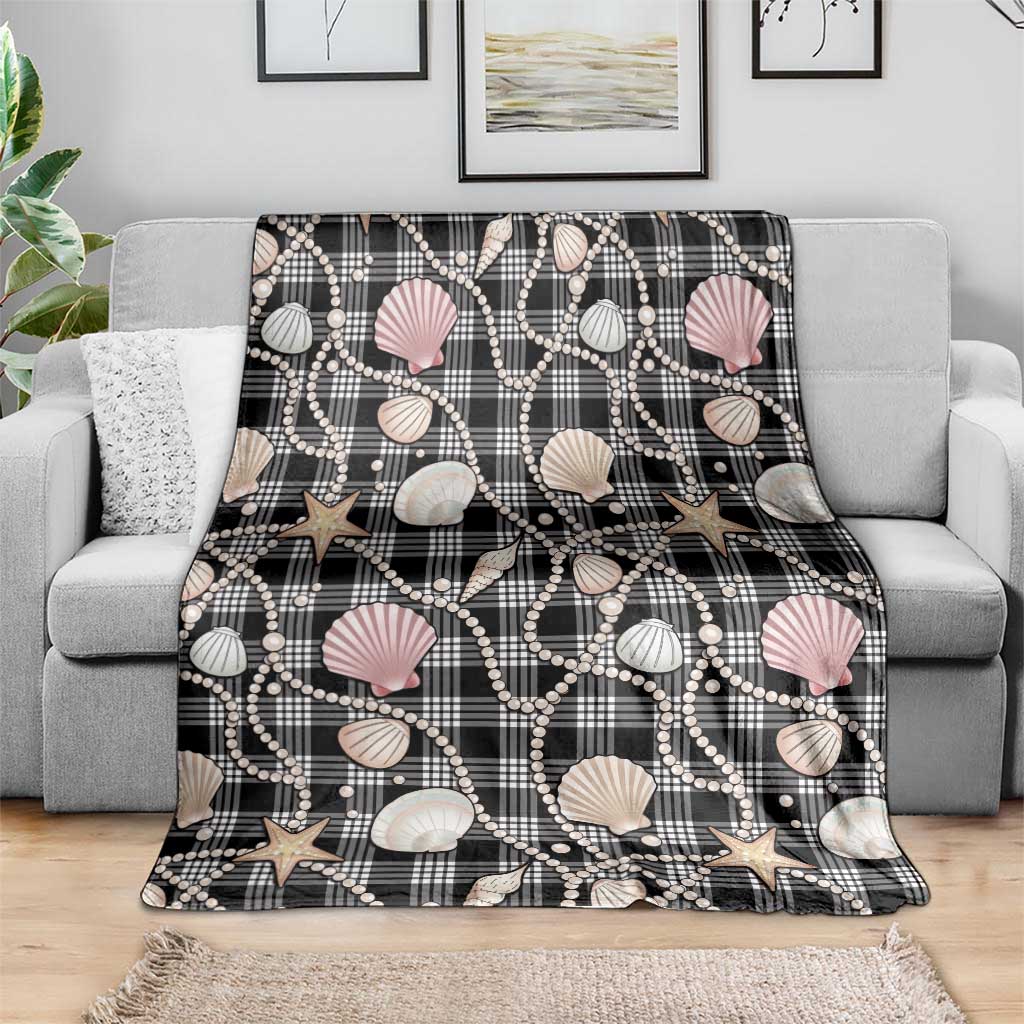 Hawaiian Ocean Seashells Blanket Black Palaka Pattern