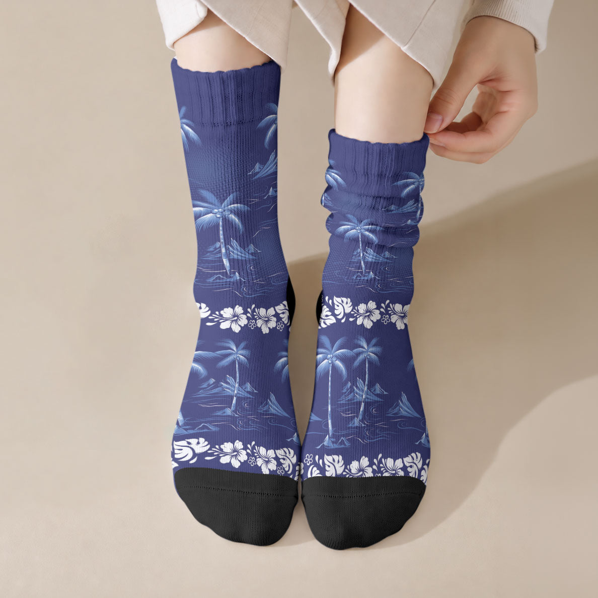 Blue Hawaii Palm Tree Hibiscus Crew Socks Fantasy Summer Vibe LT01 Crew Socks Blue - Polynesian Pride