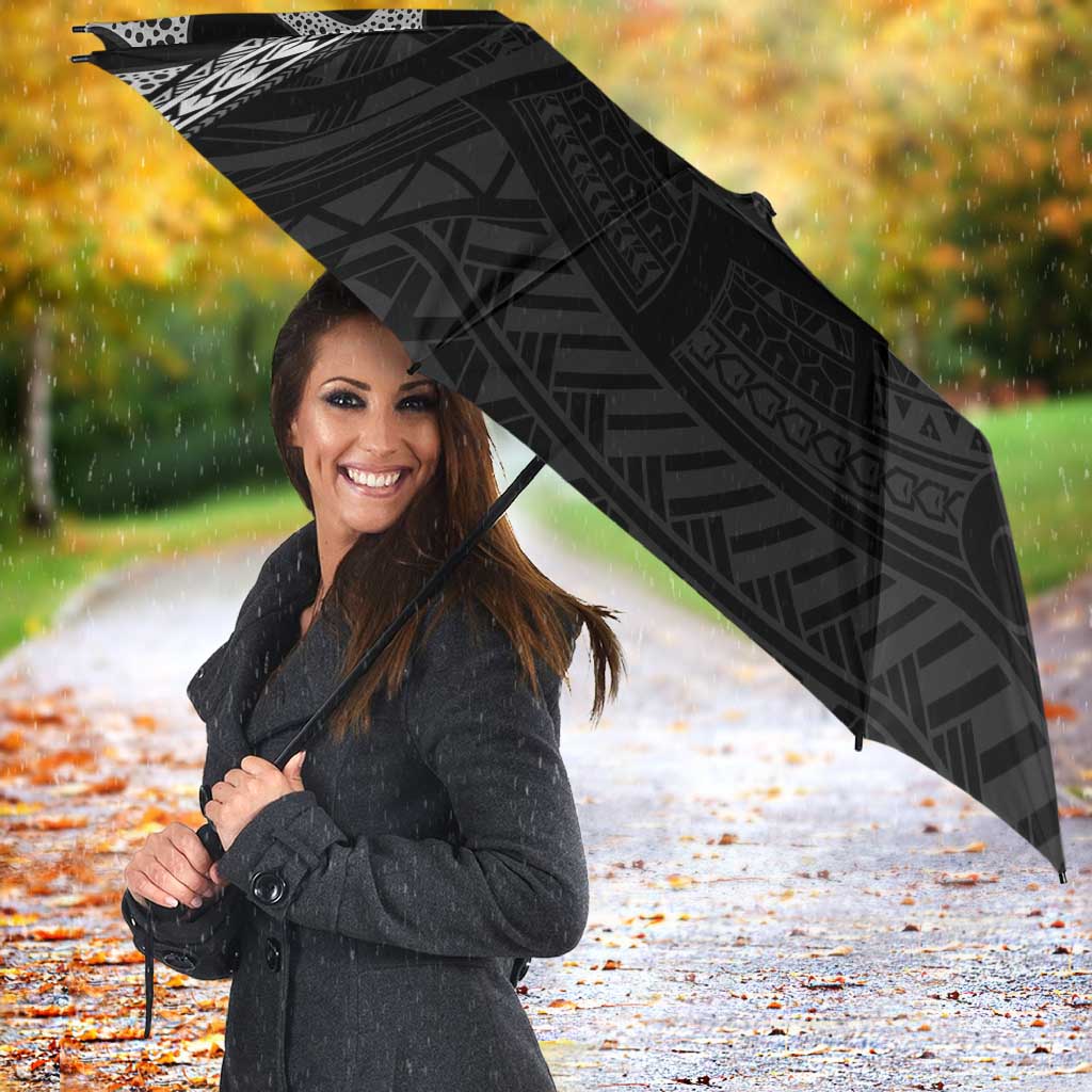 Monotone Polynesian Starfish Unique Pattern Umbrella