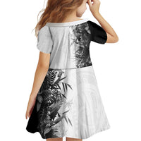 Hawaii Tropical Plant Monochrome Family Matching Off Shoulder Short Dress and Hawaiian Shirt Vibrant Polynesian Pattern