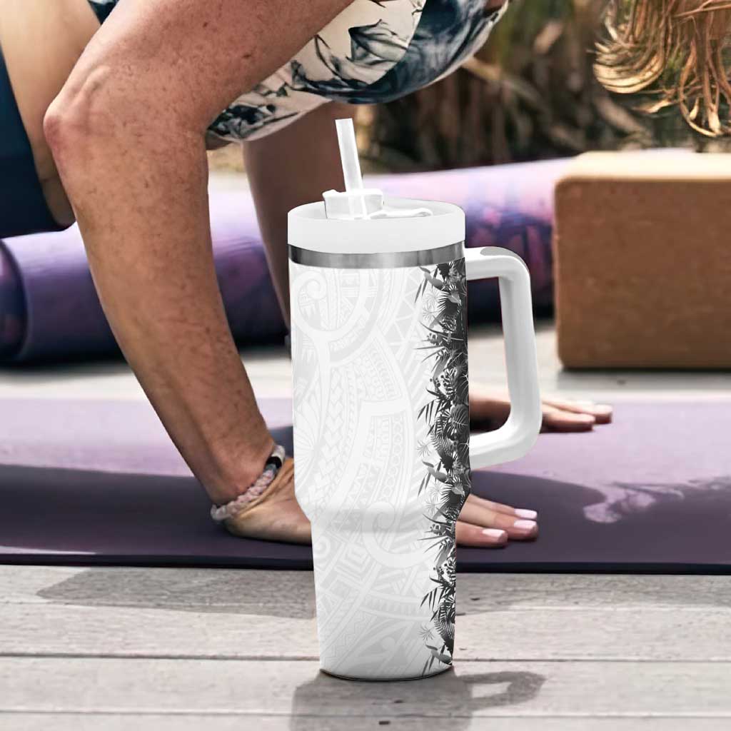 Hawaii Tropical Plant Monochrome Tumbler With Handle Vibrant Polynesian Pattern