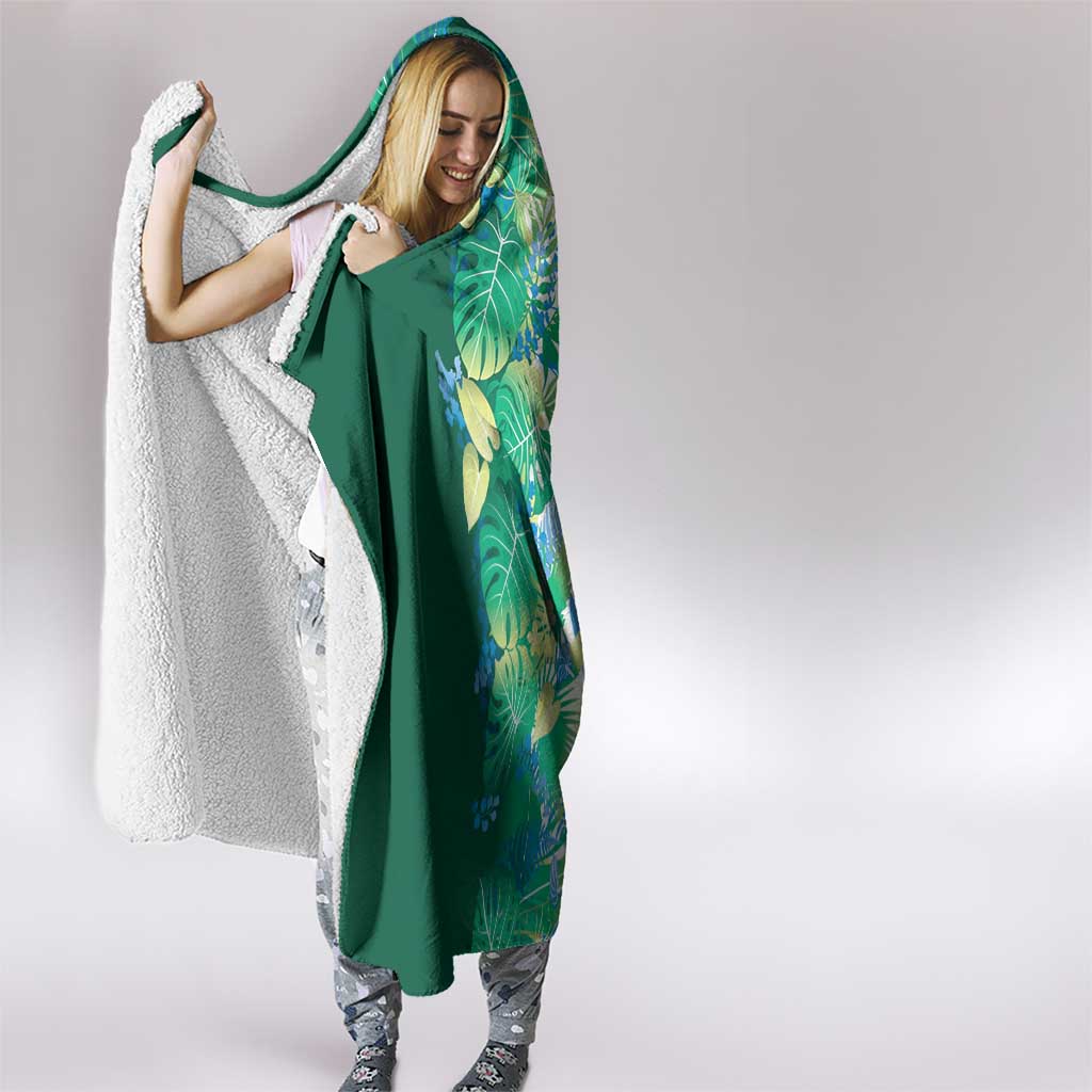 Hawaii Tropical Plant Omaomao Hooded Blanket Vibrant Polynesian Pattern