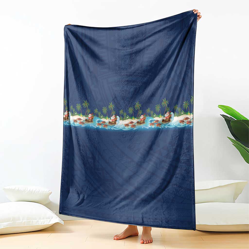 Hawaii Santa Riding Sea Turtle Blanket Mele Kalikimaka Polynesian Pattern - Polynesian Pride