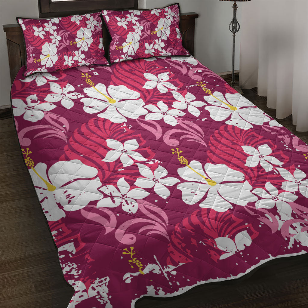 Pink Hawaiian Hibiscus Monstera Quilt Bed Set Grunge Stylized