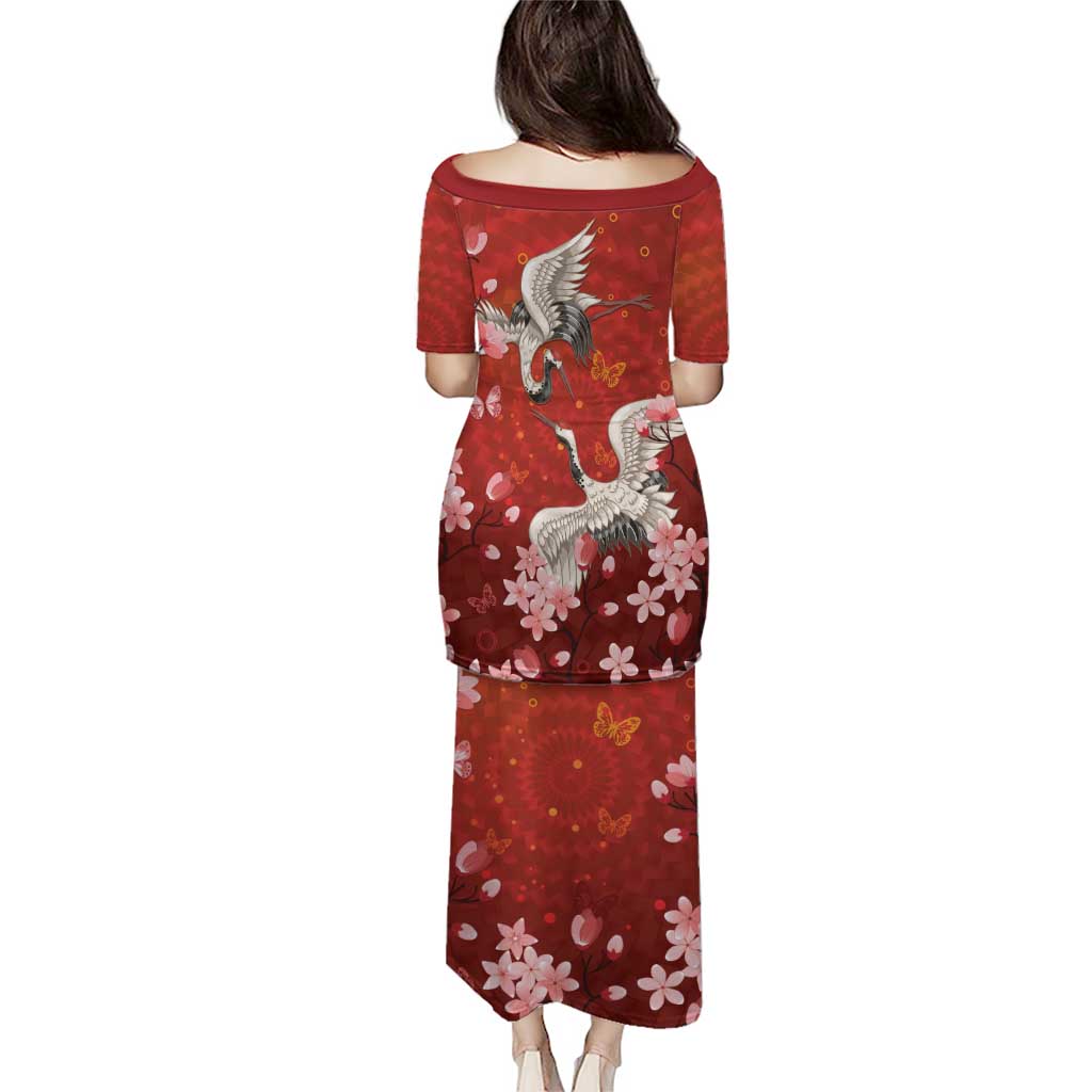Hawaii Japan Cranes Sakura Flower Red Family Matching Puletasi and Hawaiian Shirt Japan Heritage Spirit LT01 - Polynesian Pride