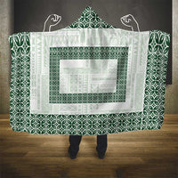 Samoa Siapo Green Trimmed Hooded Blanket Samoa White Sunday - Polynesian Pride