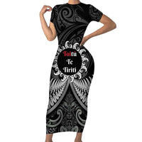 Personalised Toitu Te Tiriti Aotearoa Silver Fern Family Matching Short Sleeve Bodycon Dress and Hawaiian Shirt New Zealand Maori Pattern LT01 Mom's Dress Black - Polynesian Pride