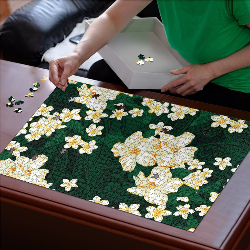 Hawaii Hibiscus Plumeria Green Puzzle Polynesian Pattern