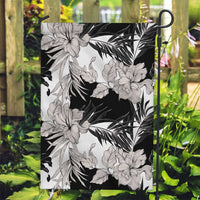 Black White Monotone Tropical Flowers Pattern Garden Flag - Polynesian Pride