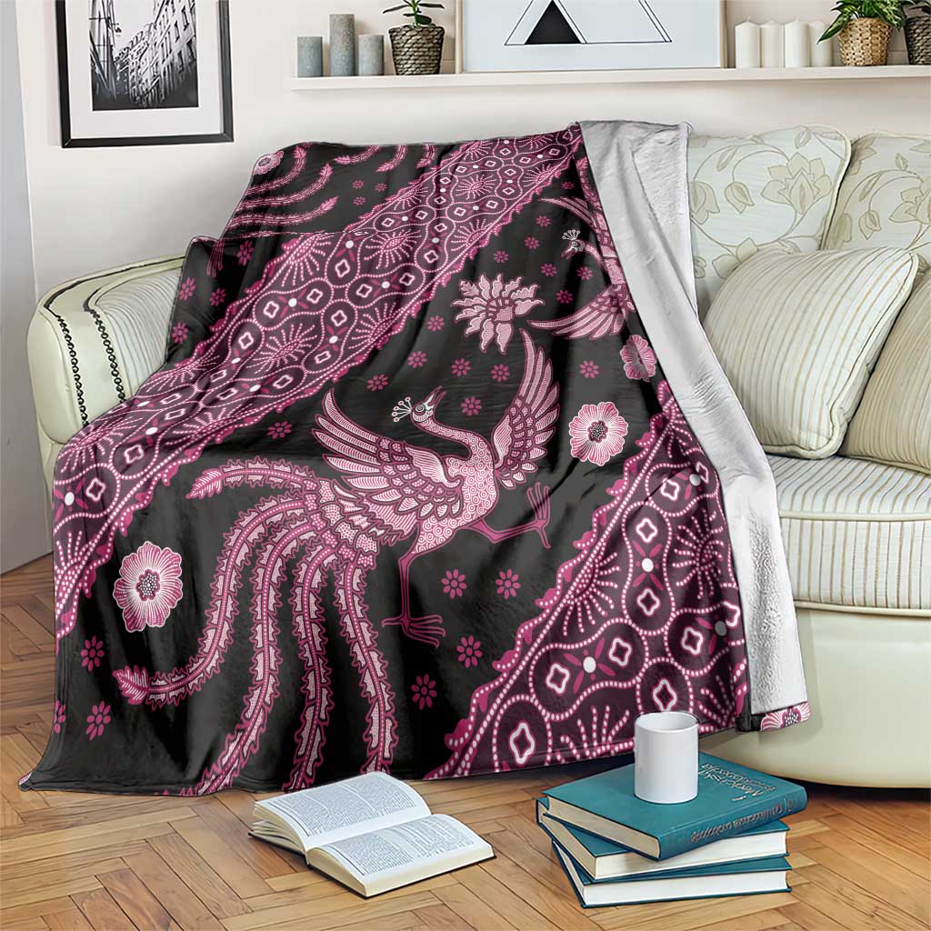 Indonesia Batik Pattern Blanket Pink Version