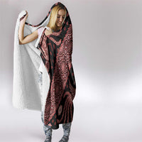 Indonesia Batik Pattern Hooded Blanket Red Version