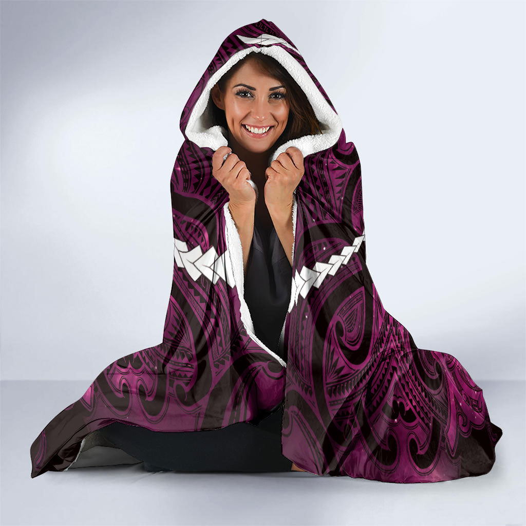 Maori Matariki Manaia Mawhero Hooded Blanket Maori Kowhaiwhai Pattern Galaxy