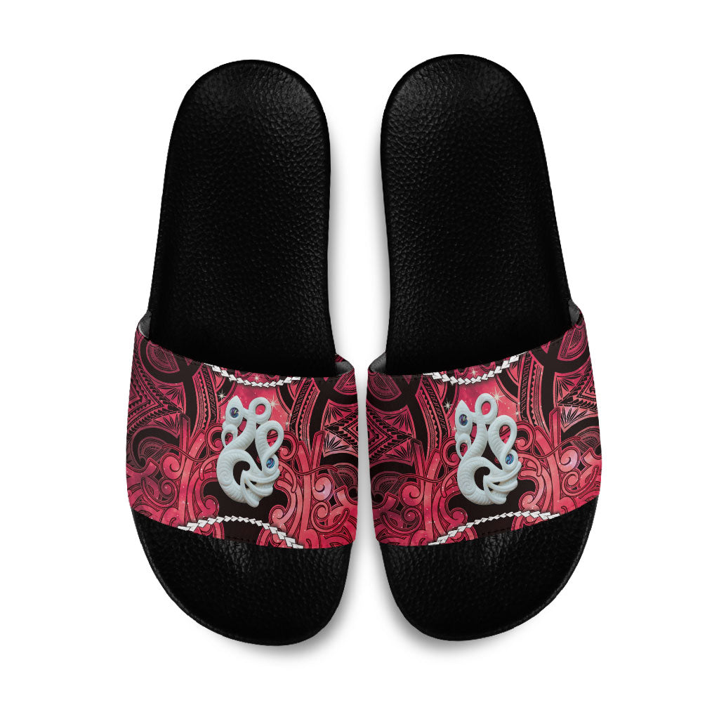 Maori Matariki Manaia Whero Slide Sandals Maori Kowhaiwhai Pattern Galaxy