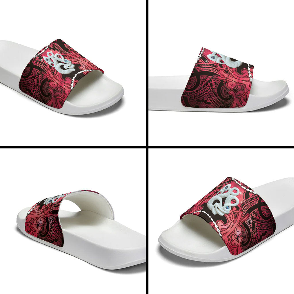 Maori Matariki Manaia Whero Slide Sandals Maori Kowhaiwhai Pattern Galaxy