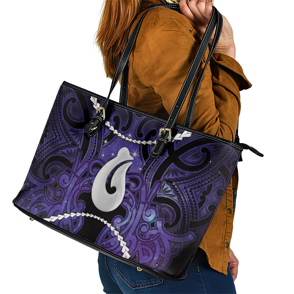 Maori Matariki Hei Matau Waiporoporo Leather Tote Bag Maori Kowhaiwhai Pattern Galaxy