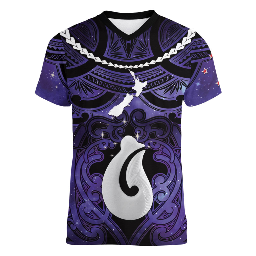 Personalised Maori Matariki Hei Matau Waiporoporo Women V-Neck T-Shirt Maori Kowhaiwhai Pattern Galaxy LT01 Female Purple - Polynesian Pride