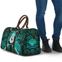 Maori Matariki Hei Matau Turquoise Travel Bag Maori Kowhaiwhai Pattern Galaxy
