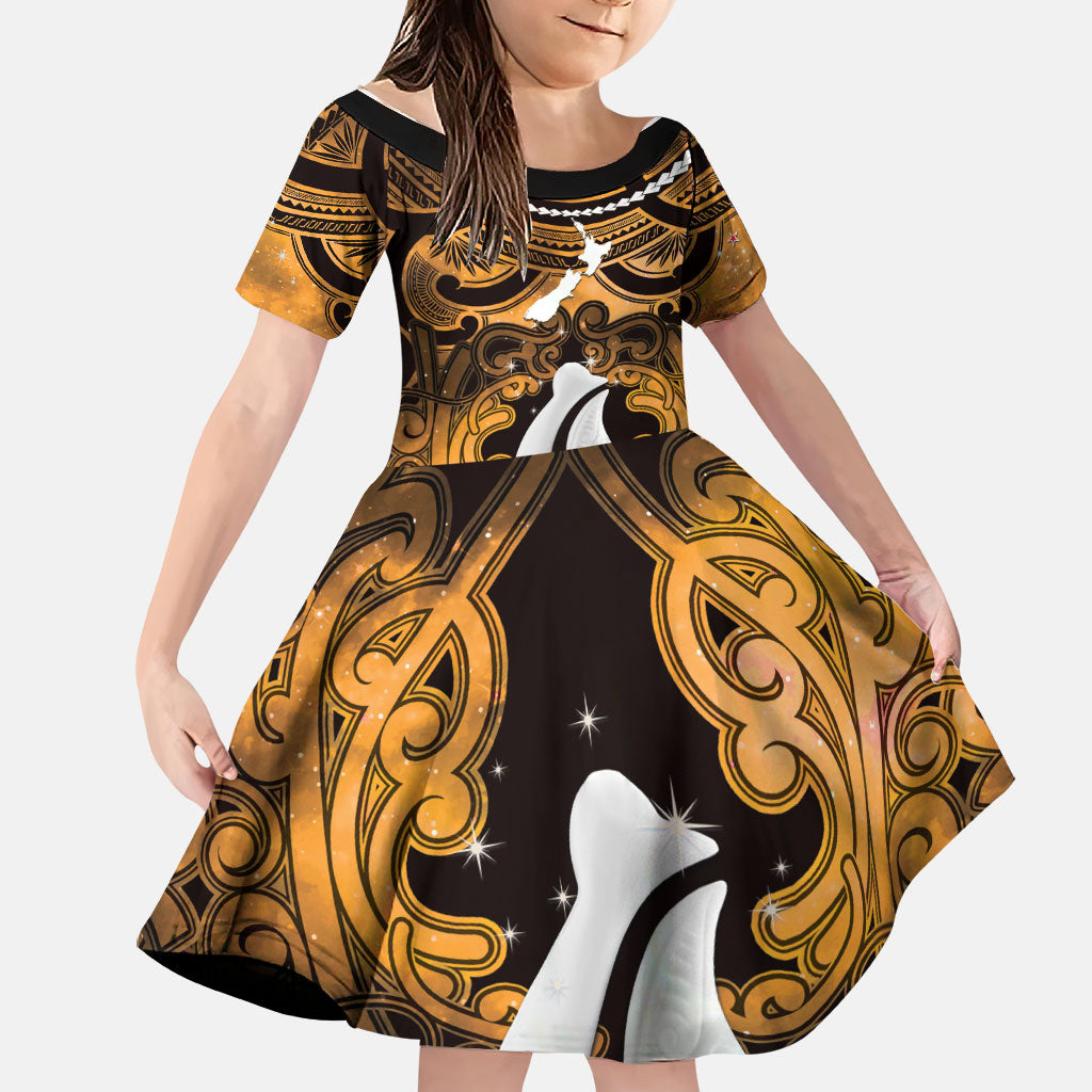 Personalised Maori Matariki Hei Matau Kowhai Family Matching Off Shoulder Maxi Dress and Hawaiian Shirt Maori Kowhaiwhai Pattern Galaxy LT01 Daughter's Dress Yellow - Polynesian Pride