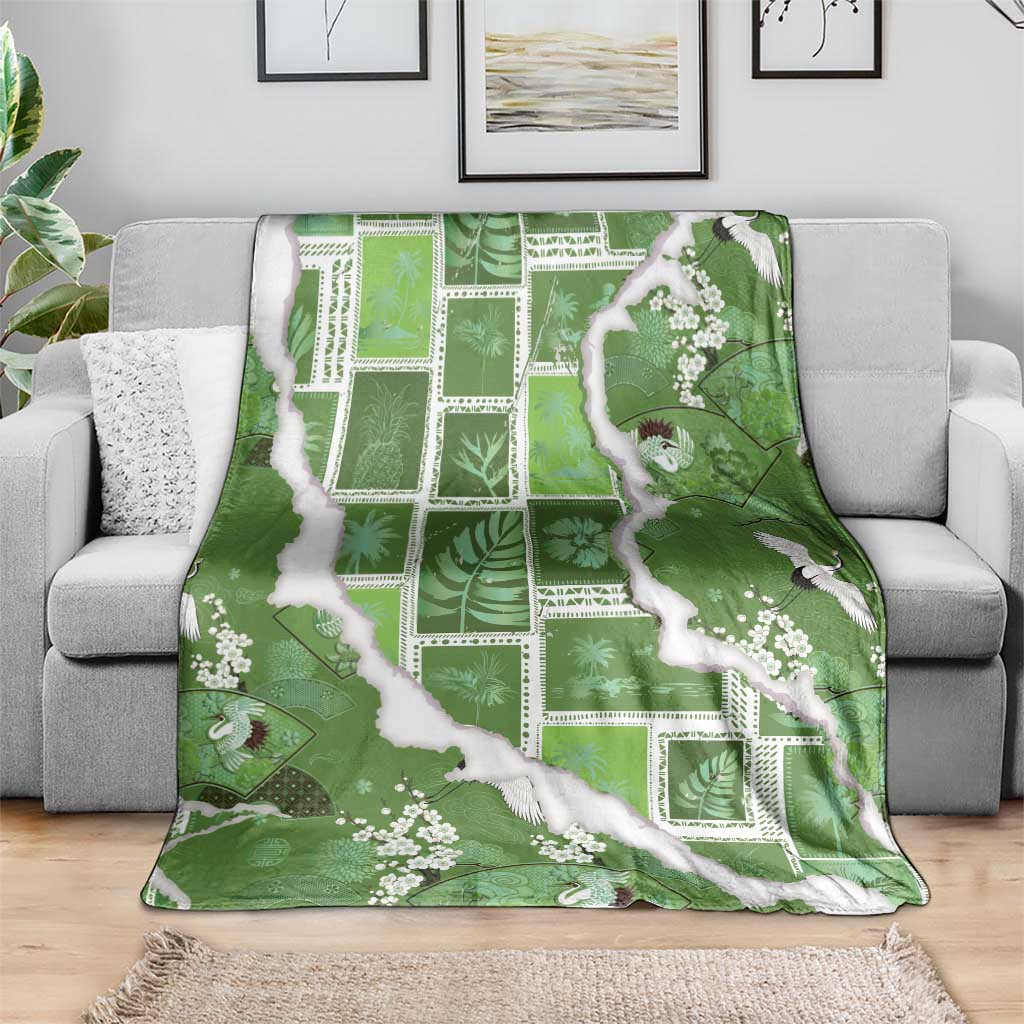 Hawaii Japanese Culture Sage Green Blanket Spring Cranes Aloha Pattern