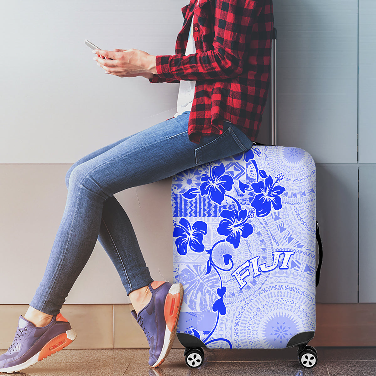 Fiji Masi With Hibiscus Tapa Tribal Luggage Cover Blue Pastel LT01 - Polynesian Pride